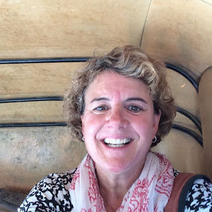 Meet your Posher, Marcia